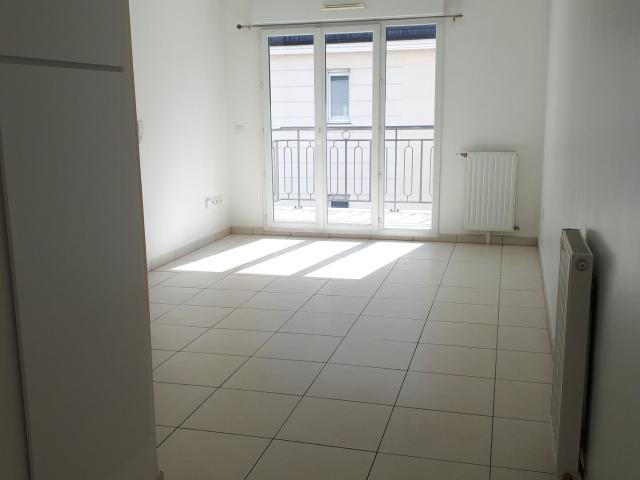 Appartement 2 pièces, 41 m² à louer à Sainte Geneviève des Bois 91700