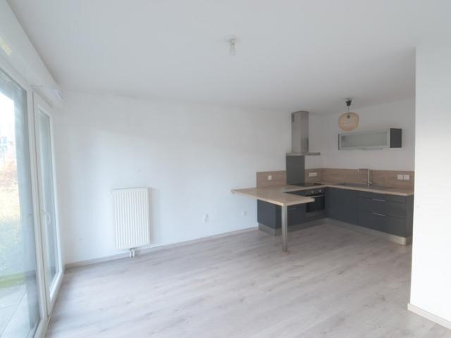 Appartement 2 pièces 41m2 avec terrasse et place de stationnement PMR BAISIEUX 59