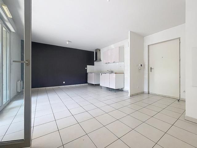 Appartement 2 pièces, 42.50m2, résidence sécurisée VELAUX