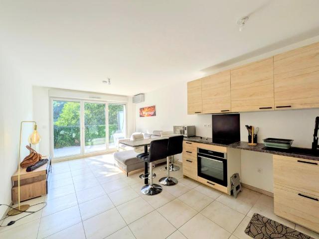 Appartement 2 pièces, 42 m² à louer à Toulon 83100