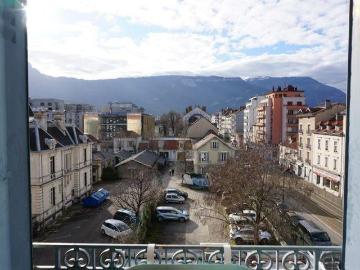 Appartement 2 pièces, 42 m² à louer à Grenoble 38000