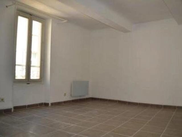 Appartement 2 pièces, 42 m² à louer à Jouques 13490
