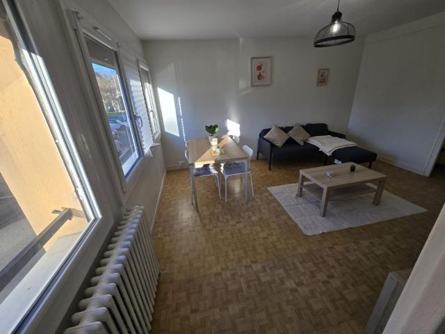 Appartement 2 pièces, 42 m² à louer à Maisons Alfort 94700