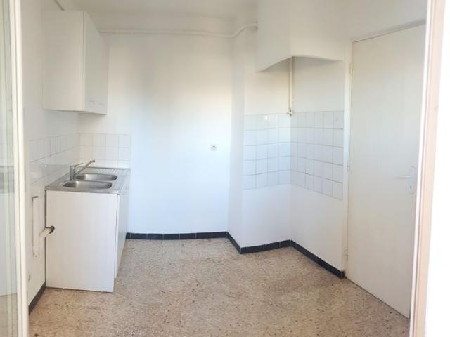 Appartement 2 pièces, 42 m² à louer à Marseille 15 13015