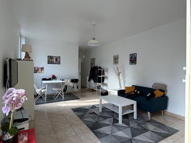 Appartement 2 pièces, 42 m² à louer à Orléans 45000