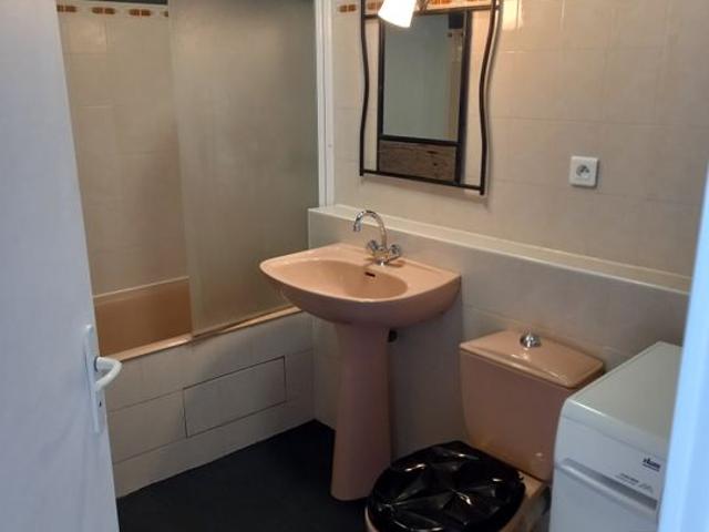 Appartement 2 pièces, 42 m² à louer à Quimper 29000