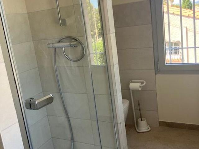 Appartement 2 pièces, 42 m² à louer à Saint Raphaël 83530