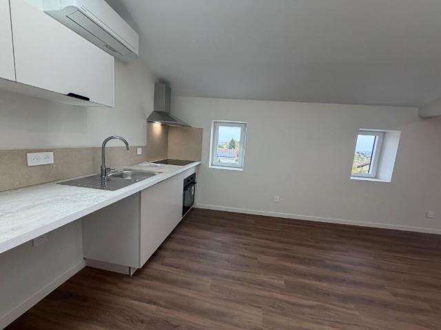 Appartement 2 pièces, 42 m² à louer à Soucieu en Jarrest 69510