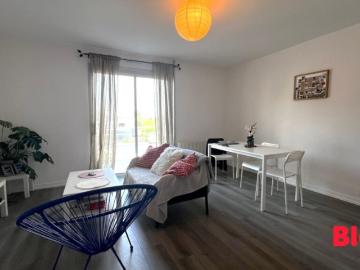 35170, Bruz, Ille-et-Vilaine - Balcon, Parking