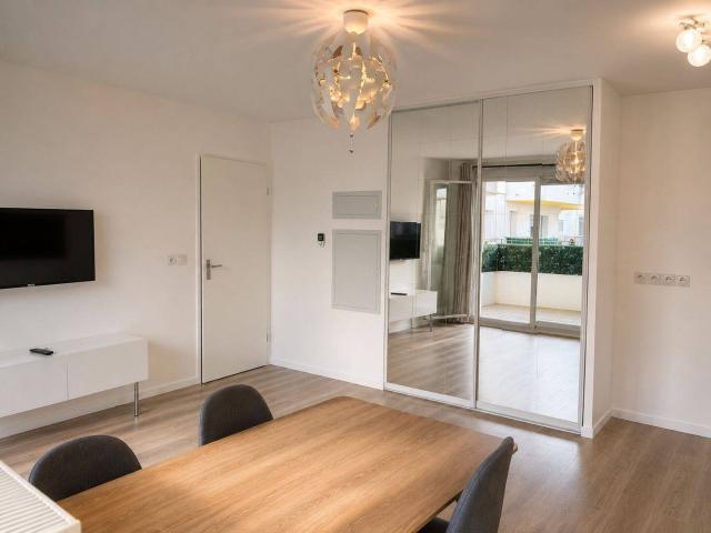 APPARTEMENT 2 PIECES 42M2 AVEC TERRASSE ET PARKING EN SOUS SOL