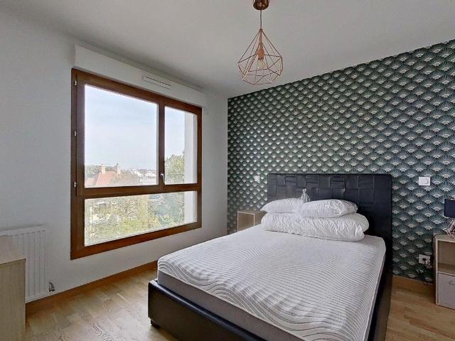 12 rue de la Poudrette Villeurbanne 69100 T2 Meublé 975 €CC