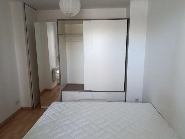 Appartement 2 pièces, 47 m² à louer à Bordeaux 33000