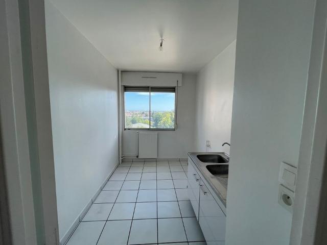 Appartement 2 pièces, 47 m² à louer à Dijon 21000