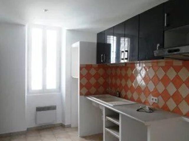 Appartement 2 pièces, 47 m² à louer à Jouques 13490