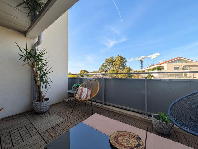 Appartement 2 pièces, 47 m² à louer à Marseille 8 13008