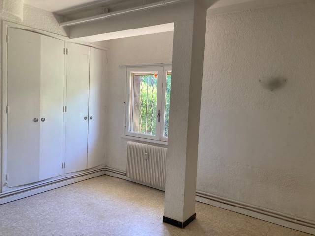 Appartement 2 pièces, 47 m² à louer à Nîmes 30000