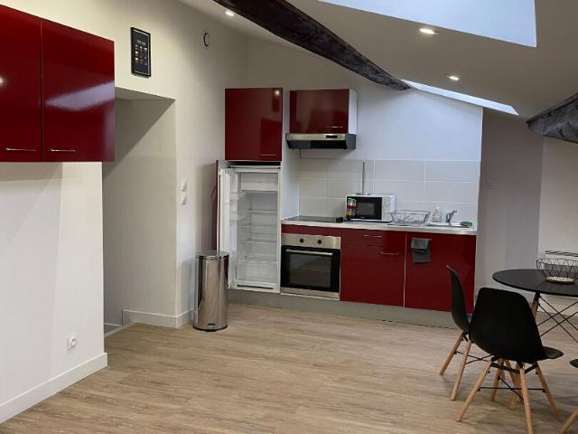 Appartement 2 pièces, 47 m² à louer à Pauillac 33250