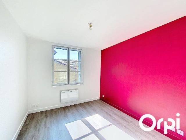Appartement 2 pièces, 47 m² à louer à Saint Flour 15100