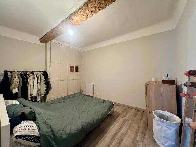 Appartement 2 pièces, 47 m² à louer à Solliès Ville 83210