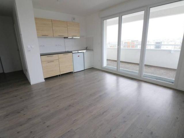 Appartement 2 pièces 44200 Nantes Saint Jacques Ripossière Réf: 12254