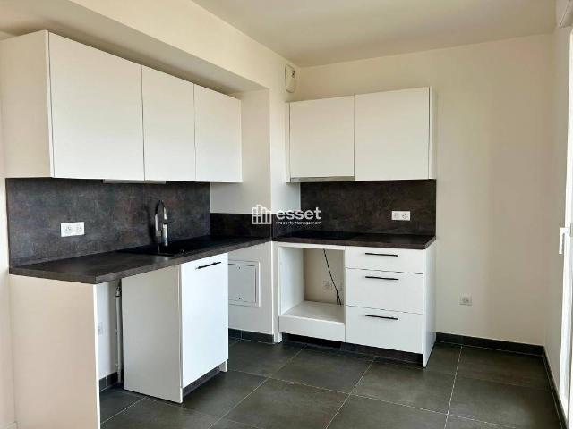 Appartement 2 Pièces 44.56m² à louer 1446 euros COURBEVOIE 924