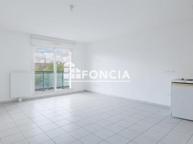 Appartement 2 pièces 44 m² avec balcon et double parking