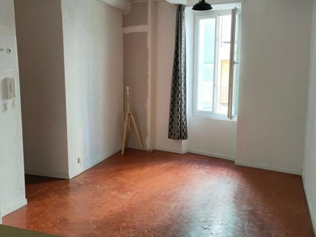 Appartement 2 pièces, 44 m² à louer à Toulon 83000