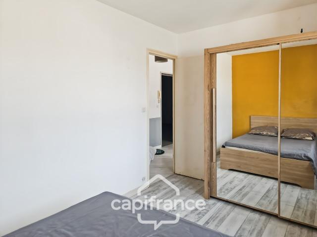 Beau T2 meublé lumineux 42 m², Résidence sécurisée avec parking Agen centre