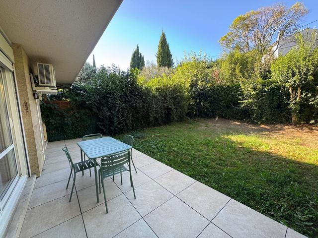 AIX EN PROVENCE T2 meublé 43 m² en rez de jardin