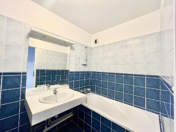 Appartement 2 pièces, 44 m² à louer à Aubagne 13400