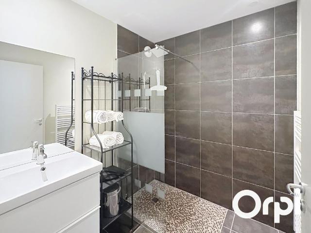 Appartement 2 pièces, 44 m² à louer à Chaudes Aigues 15110