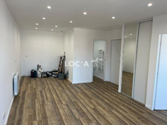 Appartement 2 pièces, 44 m² à louer à Fontaines sur Saône 69270