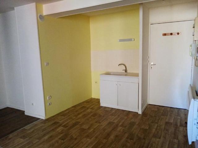 Appartement 2 pièces, 44 m² à louer à Levroux 36110