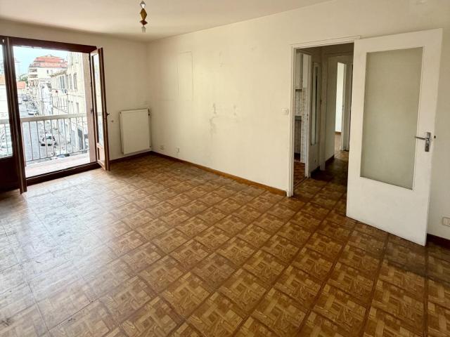 Appartement 2 pièces, 44 m² à louer à Marseille 4 13004