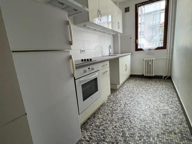 Appartement 2 pièces, 44 m² à louer à Mazamet 81200