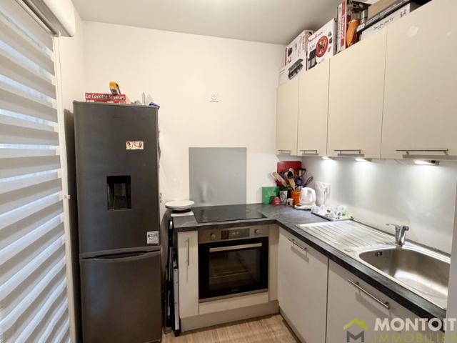 Appartement 2 pièces 45.50 m2 terrasse jardin parking