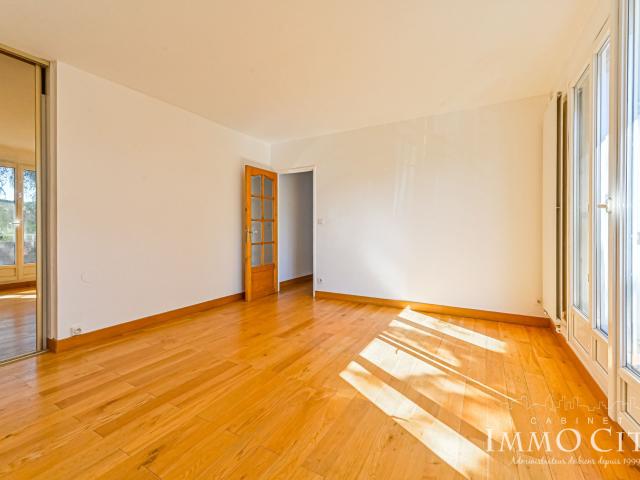 Location 12, RUE SAINT EXUPERY 2 P de 46m2 avec Balcon 2 pièces