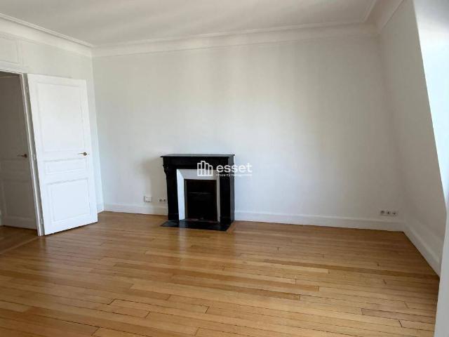 Appartement 2 Pièces 45.8m² à louer 1583 euros PARIS 75017