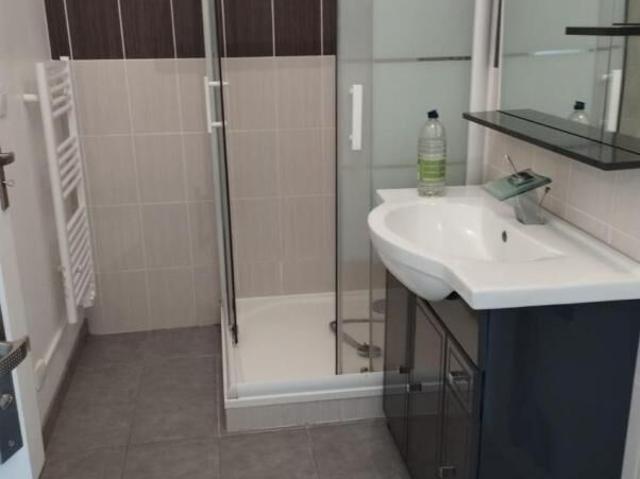 Appartement 2 pièces, 45 m² à louer à Bordeaux 33000