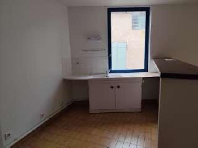 Appartement 2 pièces, 45 m² à louer à Cahors 46000