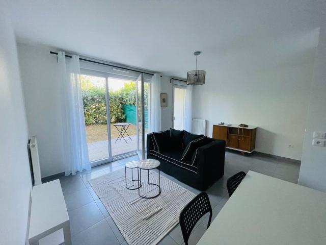 Appartement 2 pièces, 45 m² à louer à Élancourt 78990
