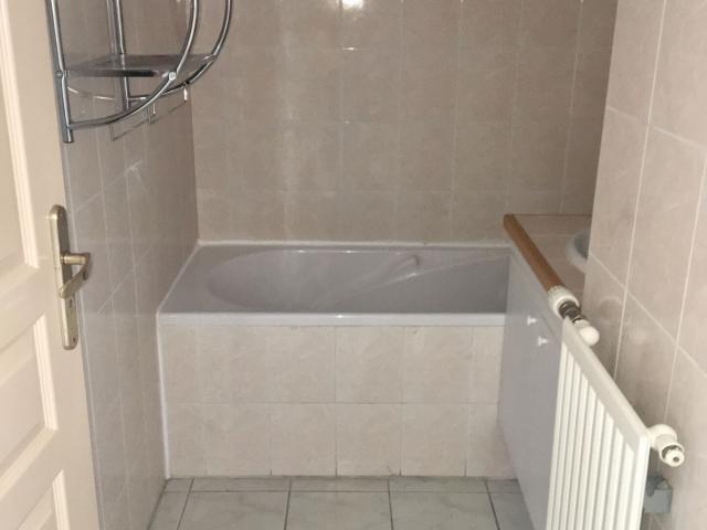 Appartement 2 pièces, 45 m² à louer à Marseille 8 13008