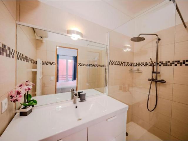Appartement 2 pièces, 45 m² à louer à Nice 06000