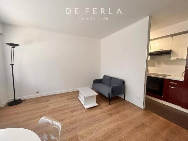 Appartement 2 pièces, 45 m² à louer à Paris 15 75015