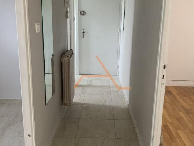 Appartement 2 pièces, 45m² en location à Dieulefit 530 € par mois