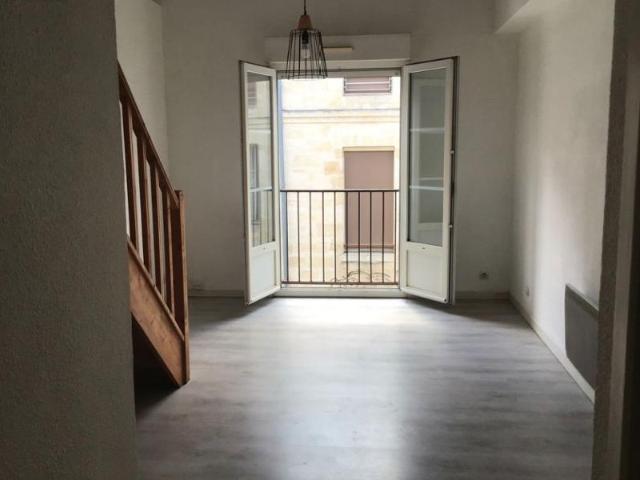 Appartement 2 pièces, 46 m² à louer à Bordeaux 33000
