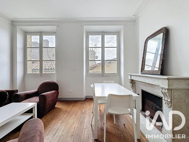 Appartement 2 pièces, 46 m² à louer à Bordeaux 33000