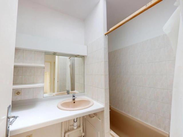 Appartement 2 pièces, 46 m² à louer à Chartres 28000