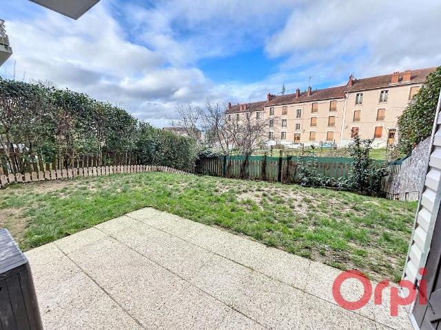 Appartement 2 pièces, 46 m² à louer à Montluçon 03100