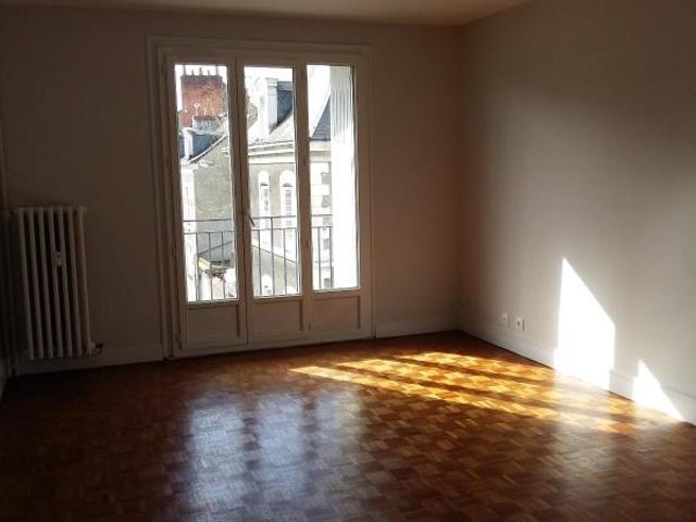 Appartement 2 pièces, 48 m² à louer à Tours 37000